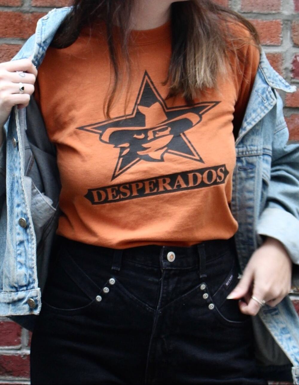Vintage 90s Baseball Graphic T-Shirt | Desperados Cowboy Burnt Orange | Size S